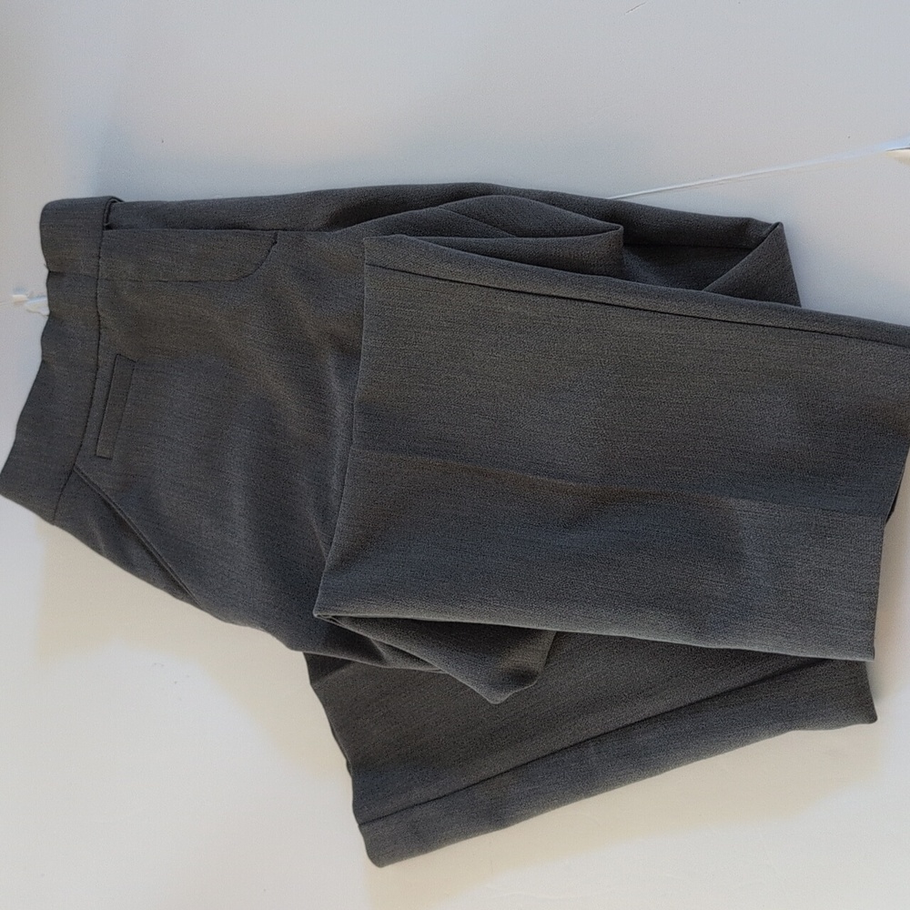 Investments Petite Gray Women's Trousers Size 6P